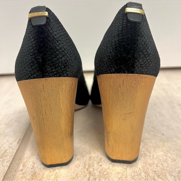 CALVIN KLEIN 'Neema' Pointy Toe Pump In Black Velvet golden heels womens size 6M - Picture 8 of 12